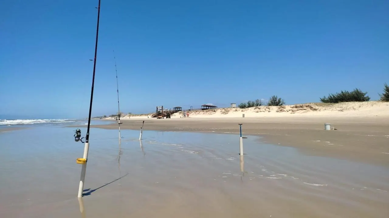 Prázdninový dům A Casa Amarela - Conforto E Tranquilidade Proximo Ao Mar Balneario Gaivota