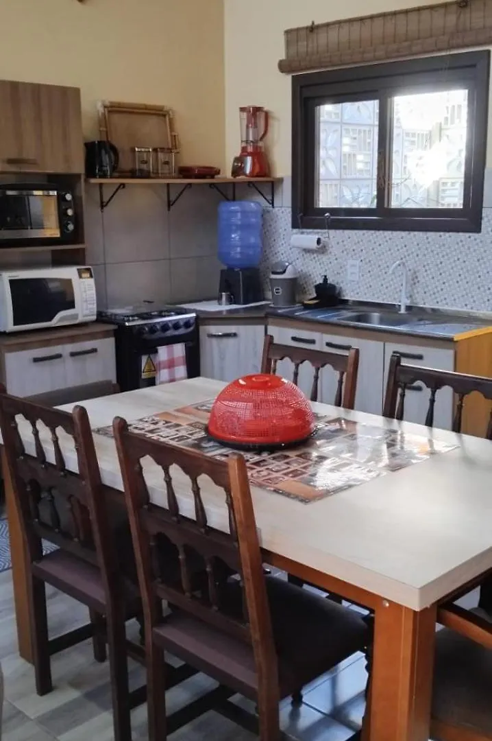 Dom wakacyjny A Casa Amarela - Conforto E Tranquilidade Proximo Ao Mar Balneario Gaivota Brazylia
